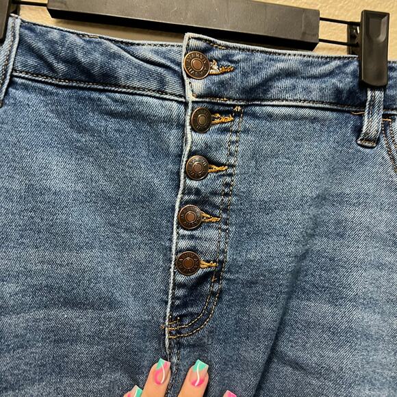 Ava & Viv Button Fly Denim Jean Shorts High Rise Cut Offs Plus Size 20W - Picture 5 of 11